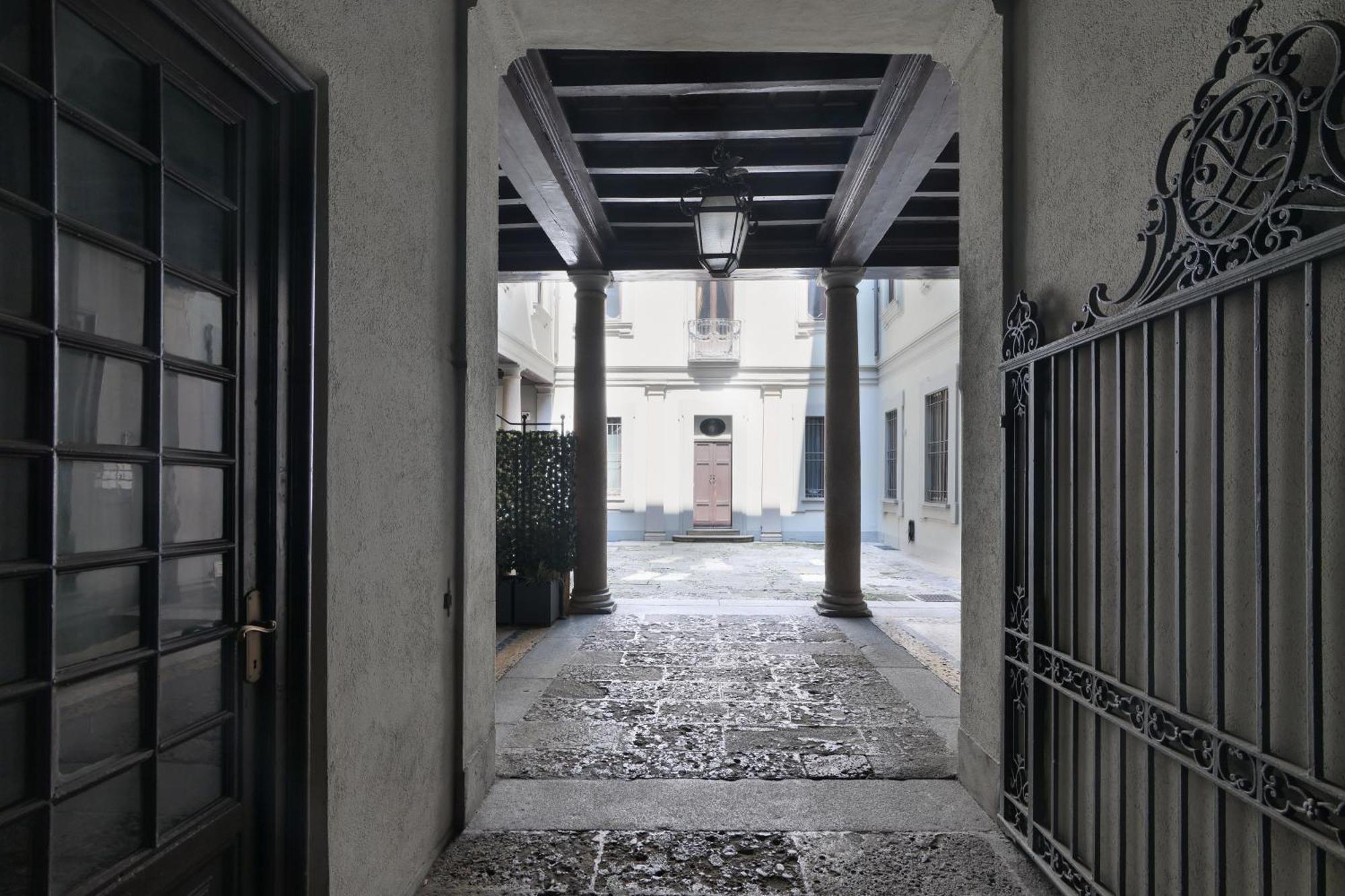 Prestige Boutique Aparthotel - Montenapoleone Milano Ngoại thất bức ảnh